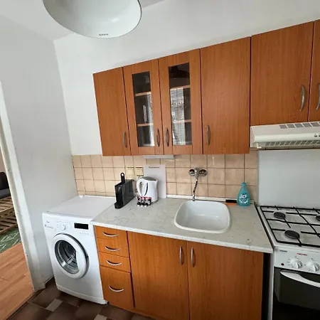 Kutuzovova Free Parking * Bratislava